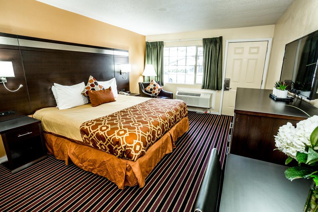 Budget Of America Motel Medford